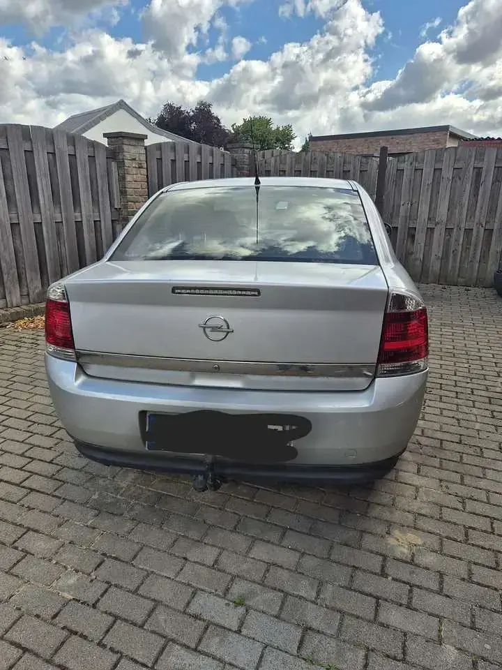 Gebraucht Opel Vectra Edition 122 PS (89 kW) 2005 Limousine