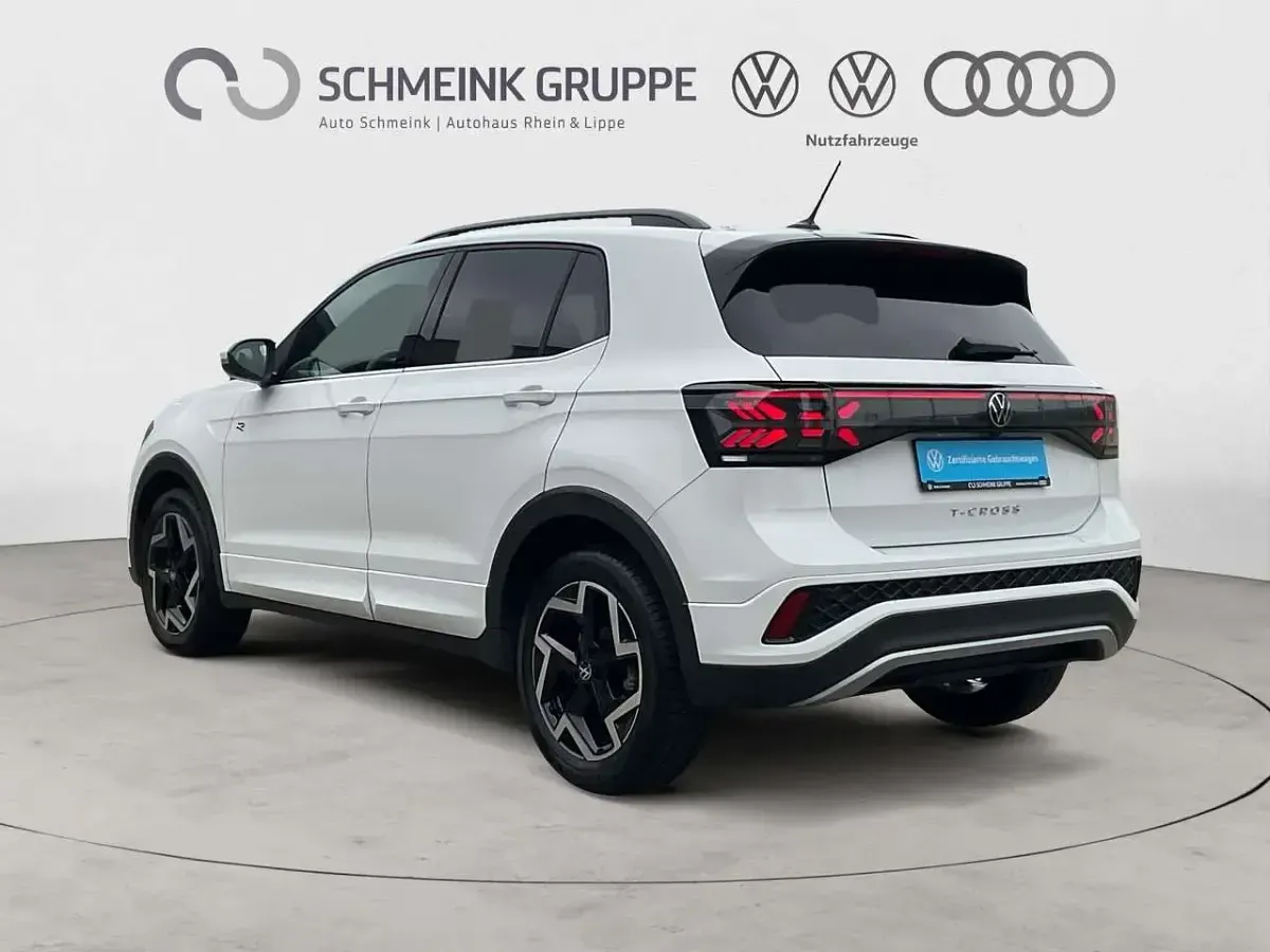 Gebraucht VW T-Cross R-line 150 PS (110 kW) 2025 Pure white SUV