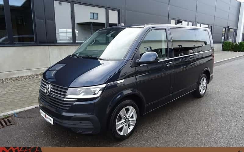 Blau Gebraucht 2020 VW Multivan Comfortline Van | 43.990 € (Guter Preis) - Bild 1/4