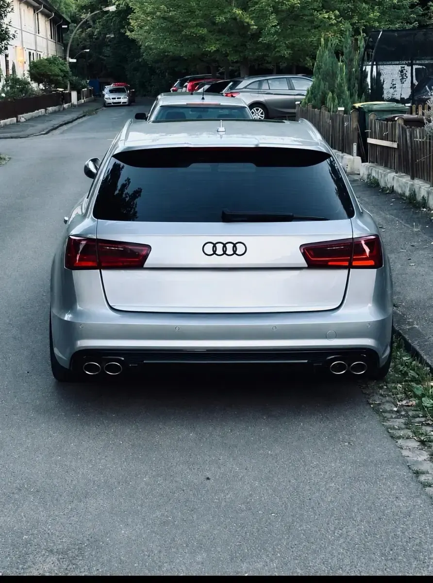 Gebraucht Audi A6 S-Line 272 PS (200 kW) 2015 Grau Kombi