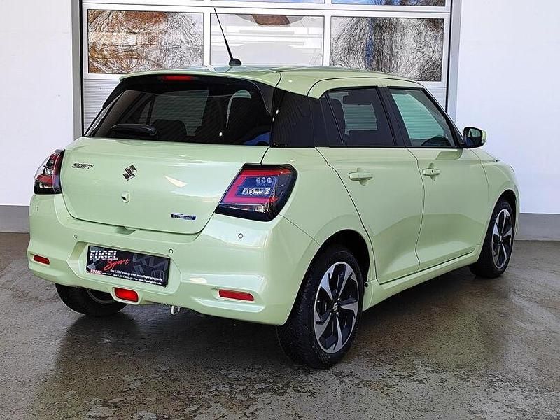 Gebraucht Suzuki Swift 83 PS (61 kW) 2025 Gelb Kleinwagen