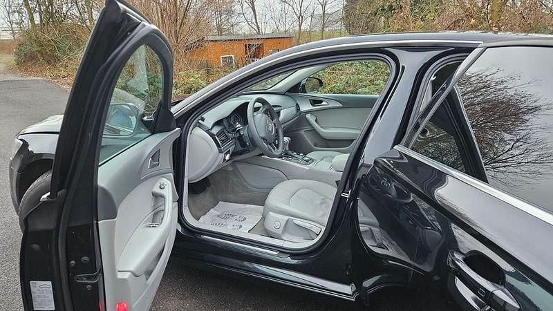 Gebraucht Audi A6 Ambiente 204 PS (150 kW) 2011 Schwarz Limousine