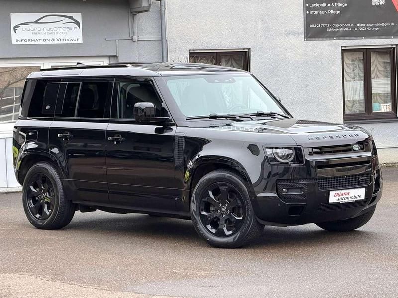 Gebraucht Land Rover Defender SE Dynamic 249 PS (183 kW) 2023 Santorini black SUV