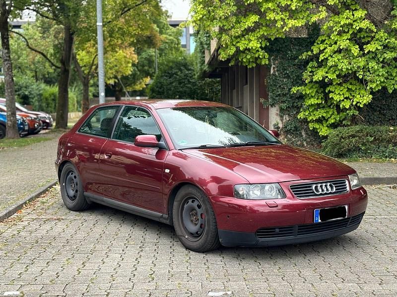 Rot Gebraucht 2001 Audi A3 Ambition Kleinwagen | 2.350 € (Fairer Preis) - Bild 1/4