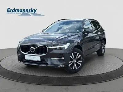 Gebraucht Volvo XC60 Momentum 197 PS (144 kW) 2022 SUV