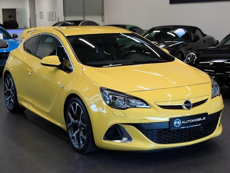 Gebraucht Opel Astra GTC OPC 280 PS (205 kW) 2013 Gelb Coupé