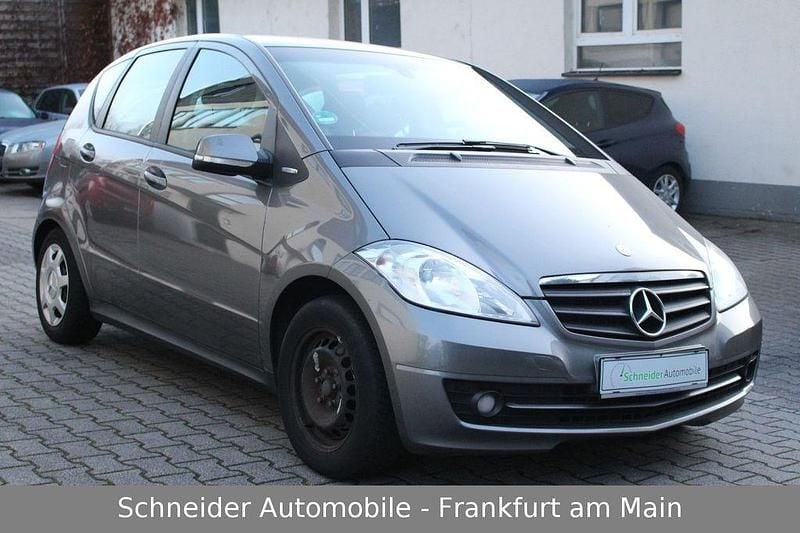Gebraucht Mercedes A160 95 PS (69 kW) 2011 Grau Limousine