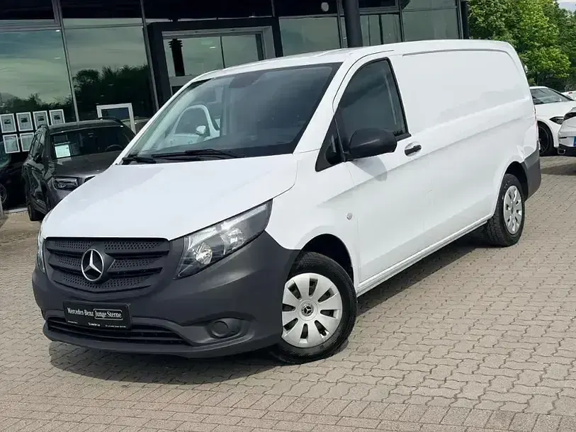 Gebraucht Mercedes Vito 136 PS (100 kW) 2023 Weiß Van