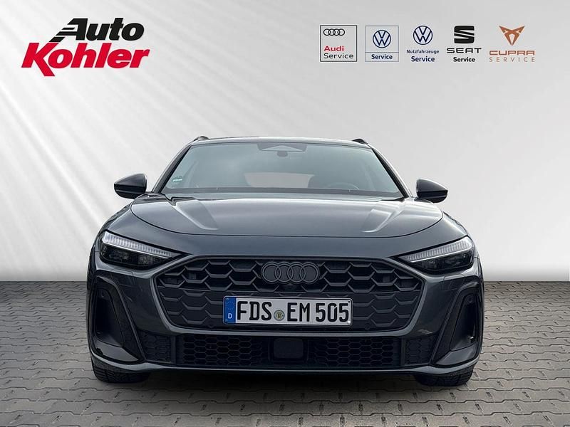 Gebraucht Audi A5 S-Line 204 PS (150 kW) 2025 Daytonagrau perleffekt Coupé