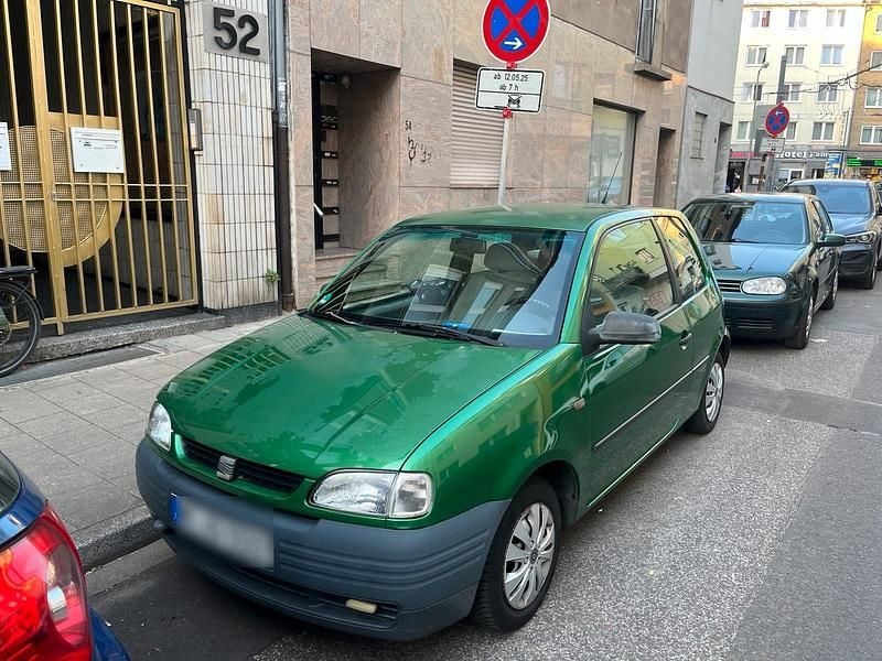 Grün Gebraucht 1997 Seat Arosa Kleinwagen | 950 € (Fairer Preis) - Bild 1/4