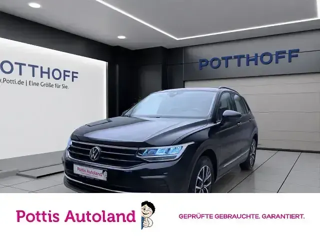 Gebraucht VW Tiguan Life 150 PS (110 kW) 2023 SUV