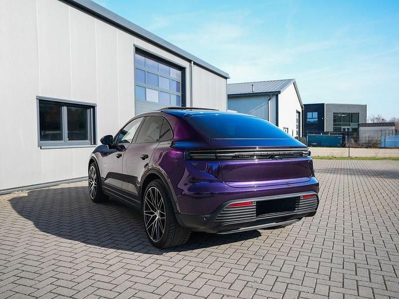 Gebraucht Porsche Macan 300 kW (408 PS) 2025 Schwarz SUV