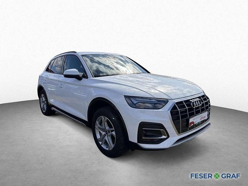 Second-hand Audi Q5 Advanced 204 CP (150 kW) 2023 Alb SUV