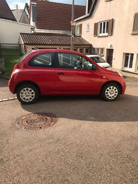 Rot Gebraucht 2010 Nissan Micra Visia Kleinwagen | 1.750 € (Guter Preis) - Bild 1/4