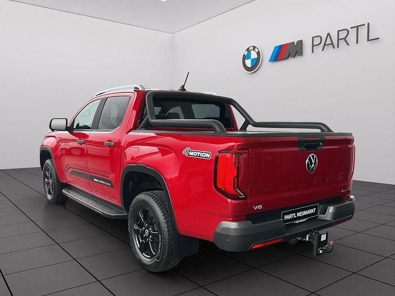 Gebraucht VW Amarok PanAmericana 241 PS (177 kW) 2024 Deep red Abholung