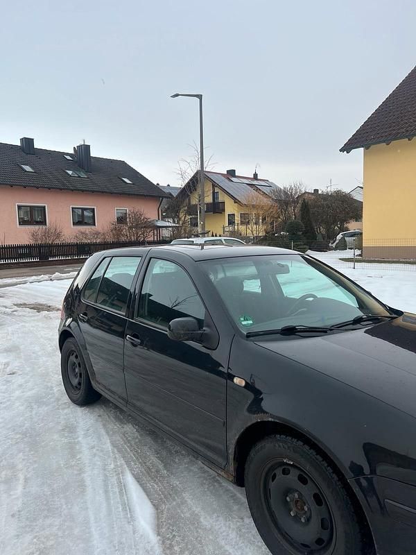 Gebraucht VW Golf IV 105 PS (77 kW) 1999 Schwarz Kleinwagen