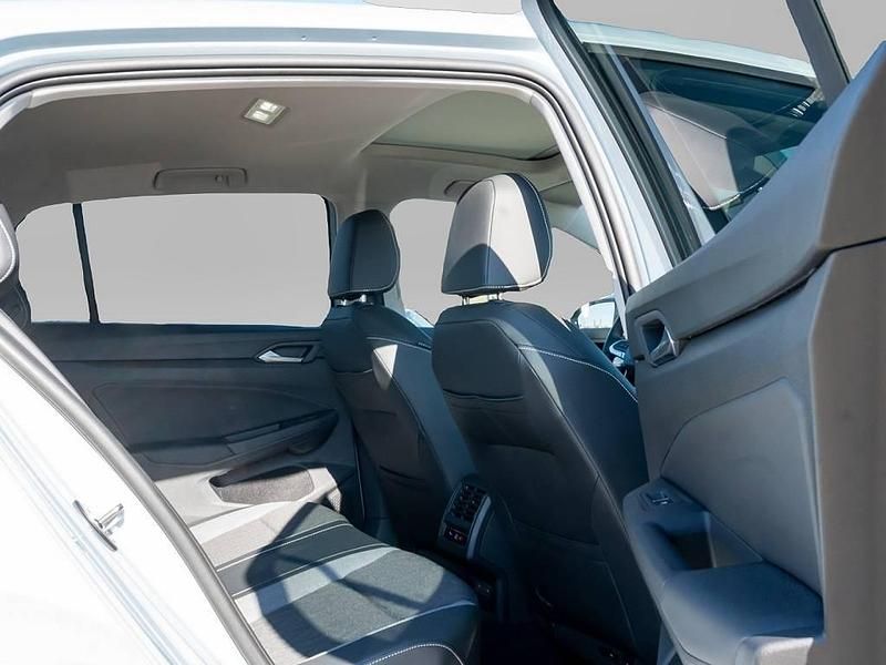 Usata VW Golf VIII 116 CV (85 kW) 2025 Blu Berlina