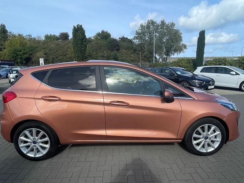 Gebraucht Ford Fiesta Titanium 101 PS (74 kW) 2017 Kleinwagen
