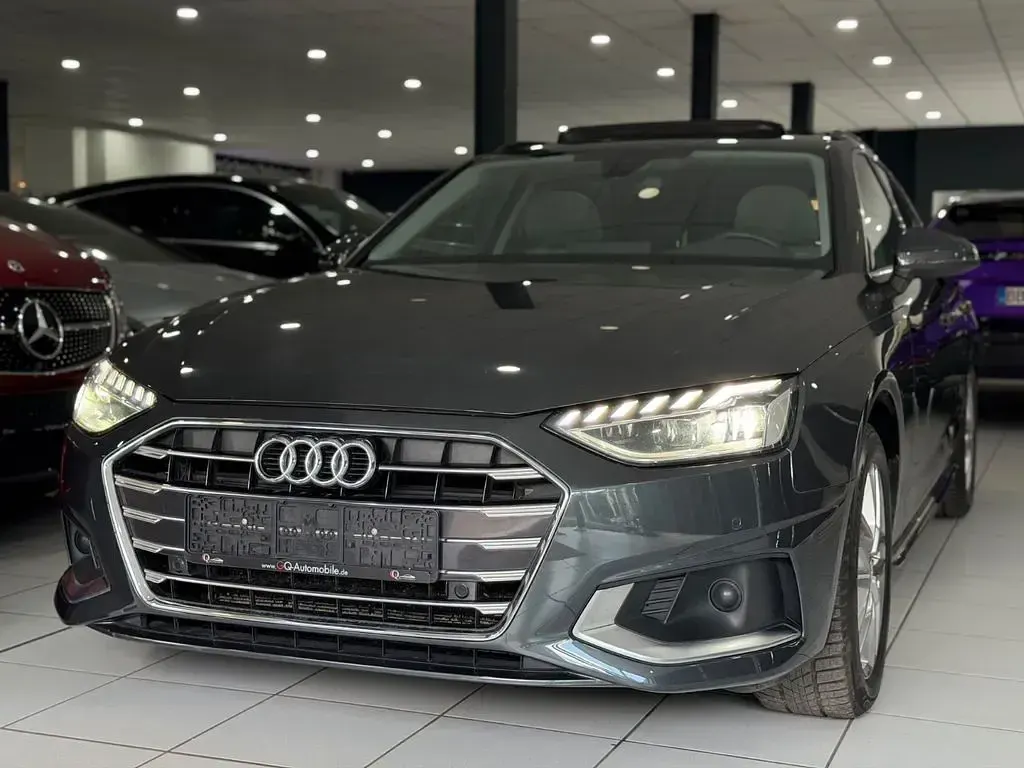 Gebraucht Audi A4 Advanced 204 PS (150 kW) 2020 Grau Kombi