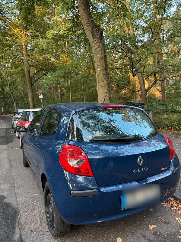 Gebraucht Renault Clio II 75 PS (55 kW) 2006 Blau Kleinwagen