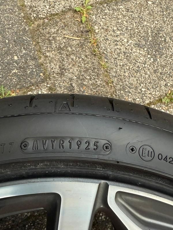 Gebraucht Peugeot 308 SW Allure 131 PS (96 kW) 2016 Grau Kombi