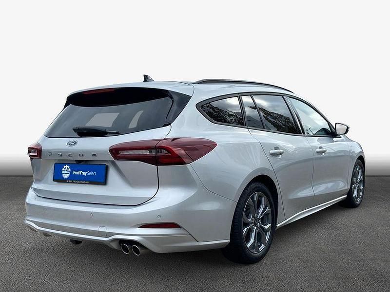 Gebraucht Ford Focus ST-Line X 155 PS (114 kW) 2024 Moondust silber metallic Kombi
