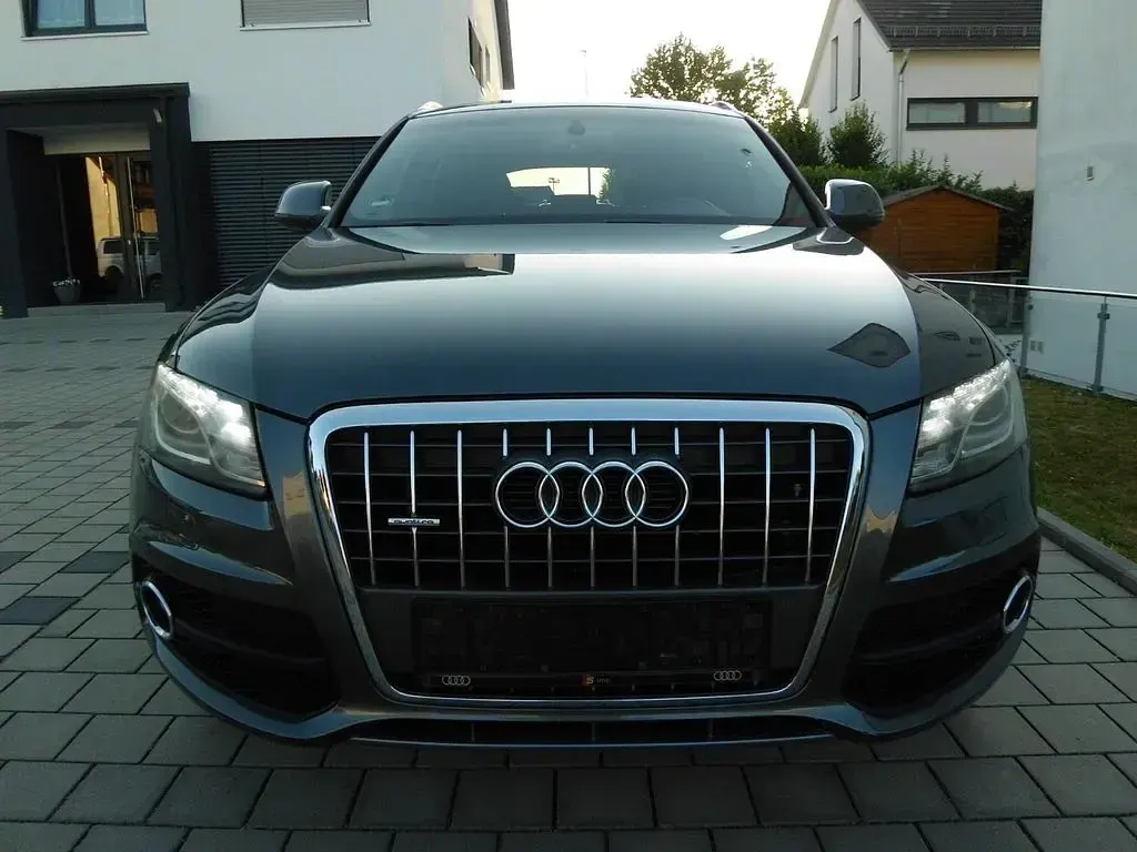 Gebraucht Audi Q5 S-Line 170 PS (125 kW) 2012 Grau SUV
