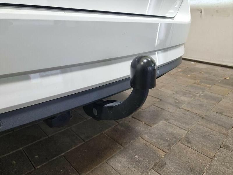 Gebraucht Skoda Superb Style 190 PS (139 kW) 2021 Weiss Kombi