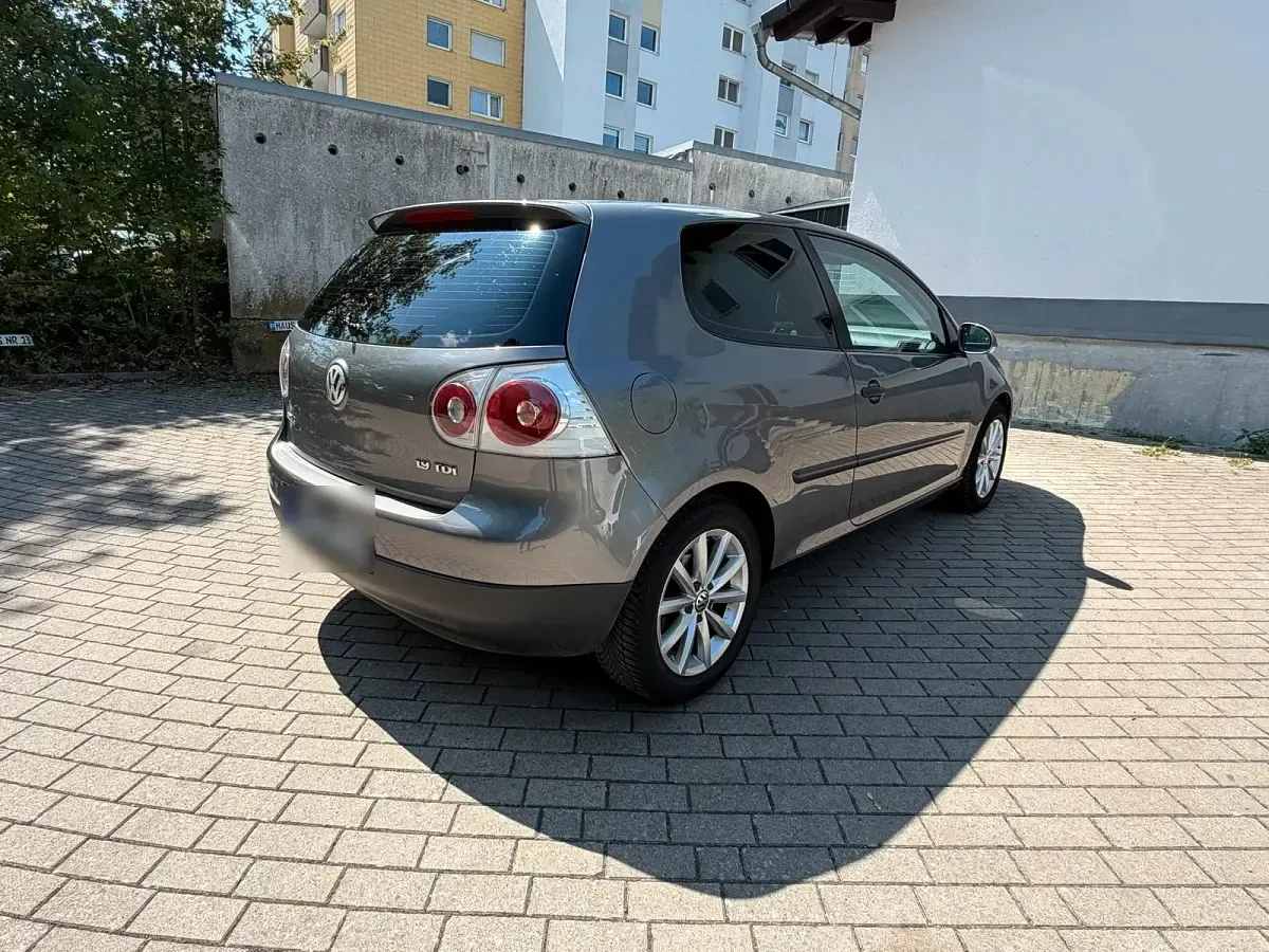 Gebraucht VW Golf IV 105 PS (77 kW) 2004 Andere farben Limousine