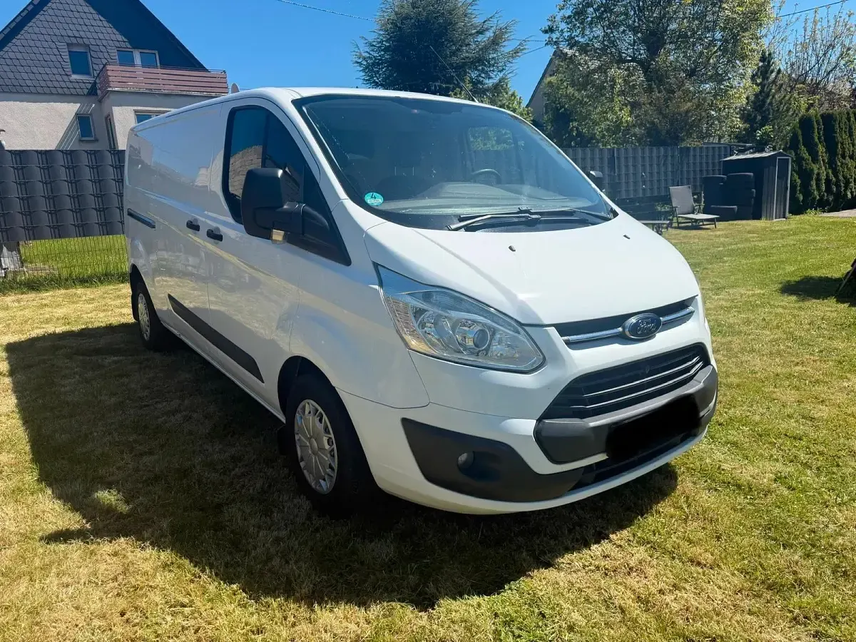 Usado Ford Transit Custom 125 HP (91 kW) 2012 Branco Monovolume