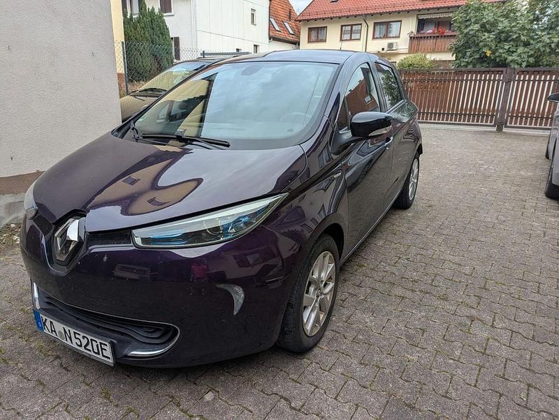Violet Gebraucht 2018 Renault Zoe LIMITED Kleinwagen | 9.700 € (Fairer Preis) - Bild 1/4