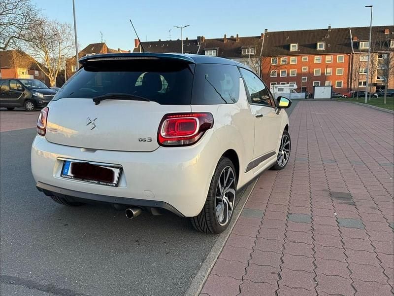 Gebraucht Citroën DS3 110 PS (80 kW) 2016 Weiß Kleinwagen