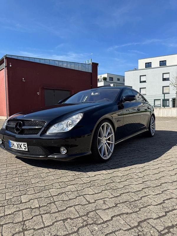 Schwarz Gebraucht 2007 Mercedes CLS500 Coupé | 16.000 € (Teuer) - Bild 1/4