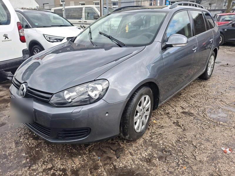 Gebraucht VW Golf VI 105 PS (77 kW) 2010 Grau Kleinwagen
