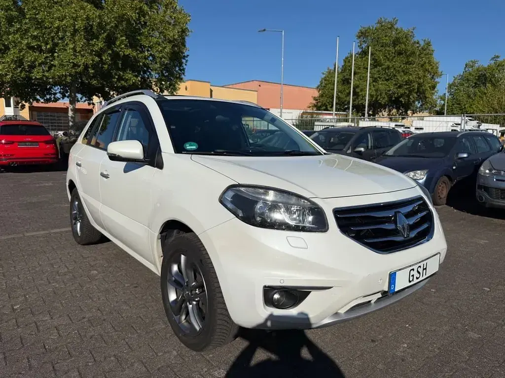 Gebraucht Renault Koleos Night&Day 173 PS (127 kW) 2013 Weiß SUV