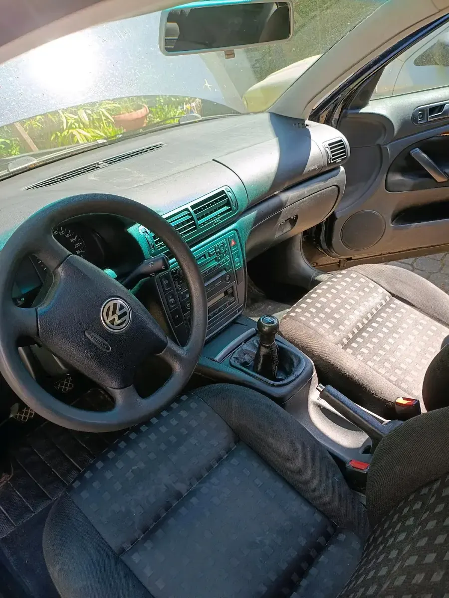 Gebraucht VW Passat 90 PS (66 kW) 2000 Limousine