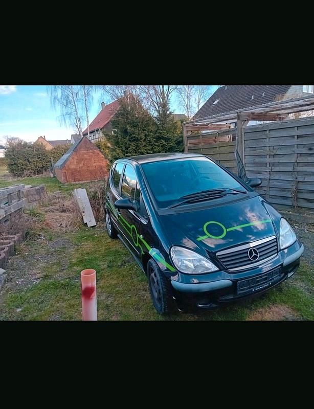 Gebraucht Mercedes A170 94 PS (69 kW) 2002 Schwarz Kleinwagen