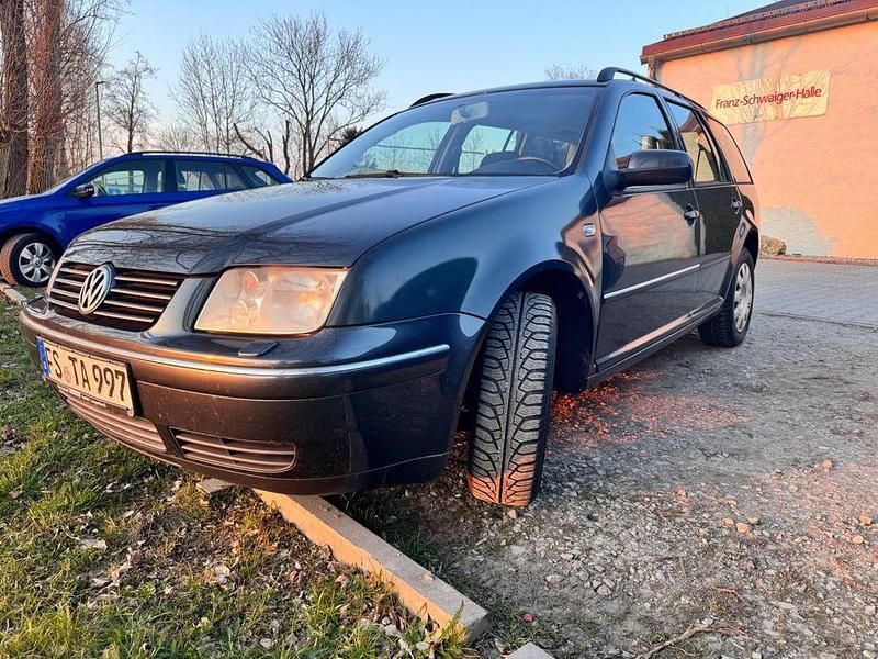 Gebraucht VW Bora Comfortline 101 PS (74 kW) 2002 Schwarz Kombi