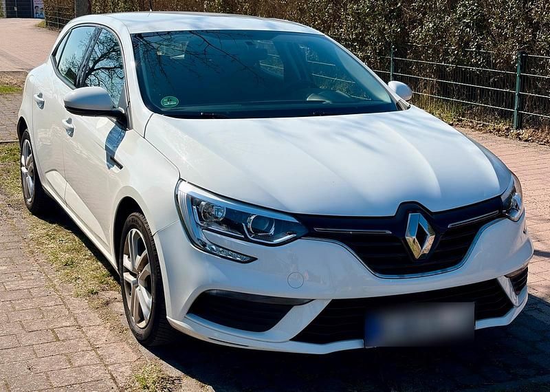 Gebraucht Renault Mégane IV 101 PS (74 kW) 2016 Weiß Kleinwagen
