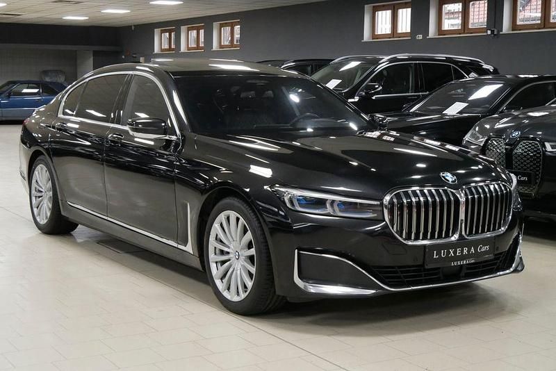 Gebraucht BMW 740L 340 PS (250 kW) 2022 Schwarz Limousine