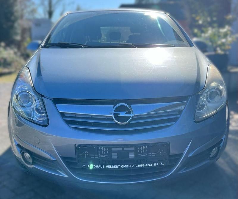 Gebraucht Opel Corsa Edition 80 PS (58 kW) 2009 Grau Kleinwagen
