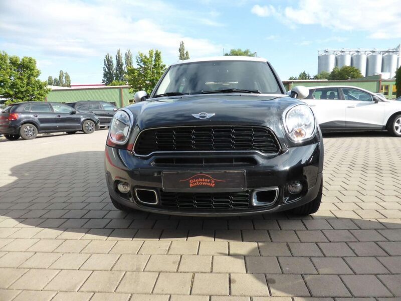 Absolute black Gebraucht 2013 Mini Cooper S Countryman SUV | 12.000 € (Fairer Preis) - Bild 1/4