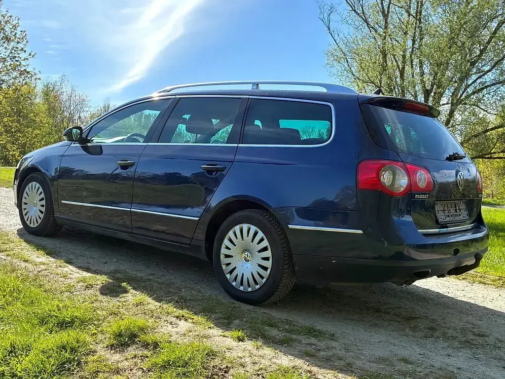 Używany VW Passat Highline 140 KM (102 kW) 2008 Niebieski Kombi