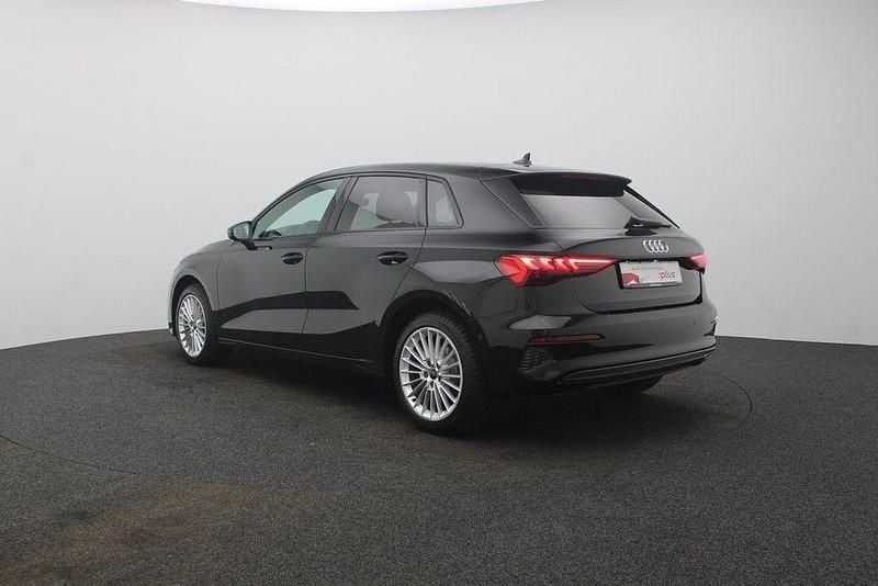 Second-hand Audi A3 Advanced Plus 150 CP (110 kW) 2024 Negru Berlinǎ