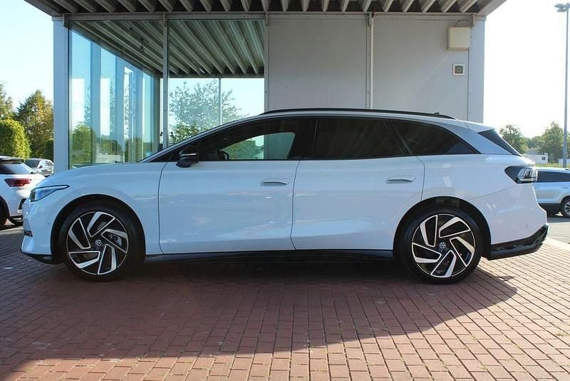 Gebraucht VW ID.7 Pro 210 kW (286 PS) 2025 Weiß Kombi