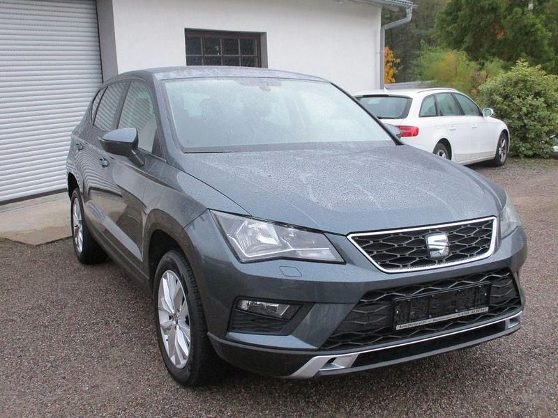 Rodium grau Gebraucht 2019 Seat Ateca Style SUV | 14.999 € (Guter Preis) - Bild 1/4