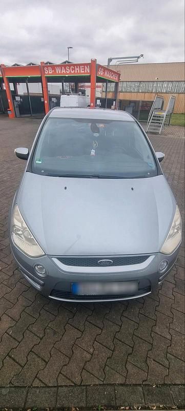 Gebraucht Ford S-MAX Titanium 145 PS (106 kW) 2008 Silber Van / Kleinbus