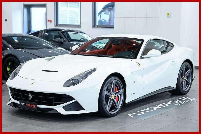 Gebraucht Ferrari F12 736 PS (541 kW) 2016 Grau Coupé