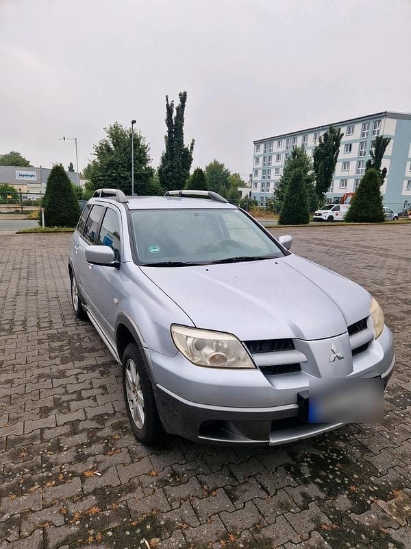 Silber Gebraucht 2008 Mitsubishi Outlander SUV | 3.000 € (Superpreis) - Bild 1/4