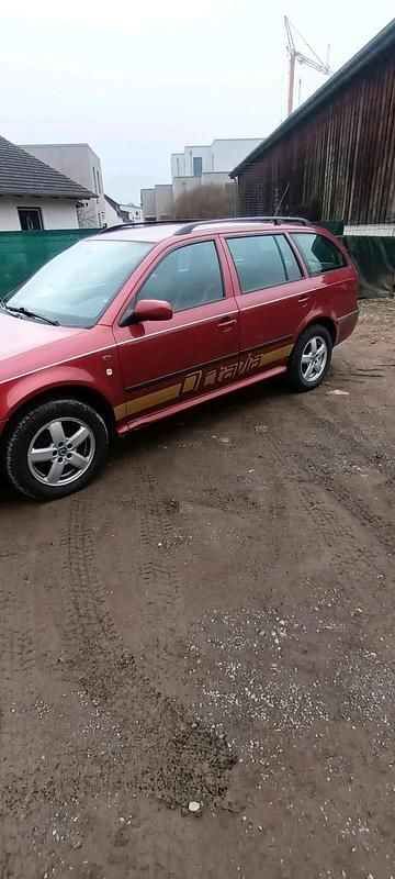 Gebraucht Skoda Octavia 102 PS (75 kW) 2003 Rot Kombi
